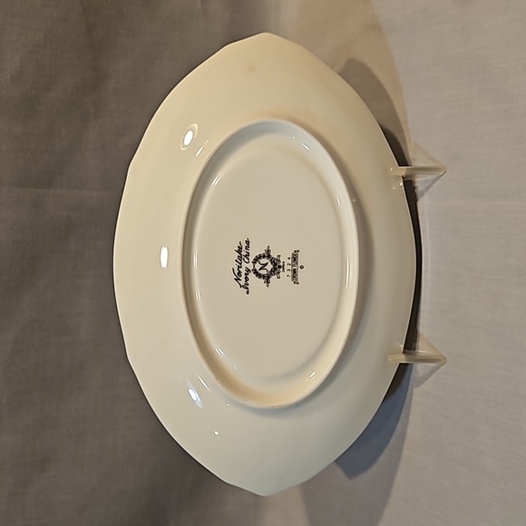 New Noritake Crown Flower 7324 Gravy Boat w/Underplate Ivory China - Picture 4 of 11